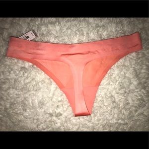 NWT Victoria's Secret Thong!!!